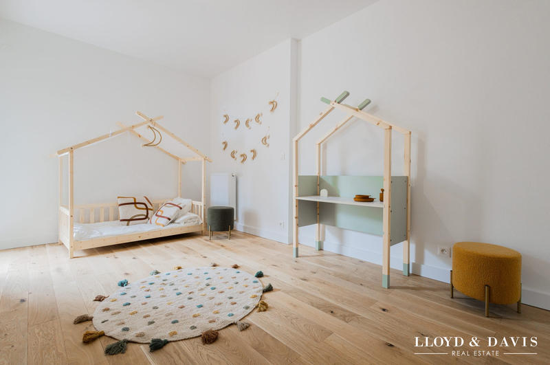 Appartement - 104 m² - 5 pièces