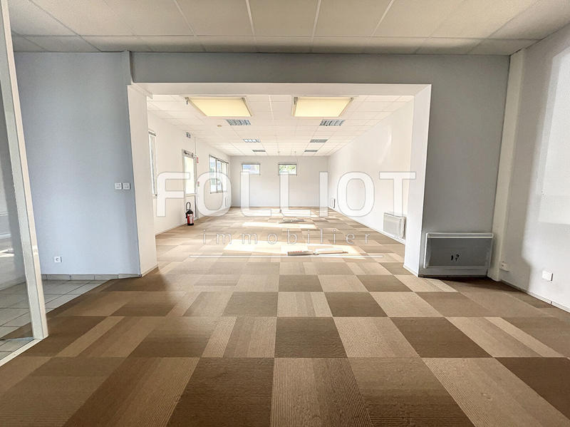 Bureau - 500 m²
