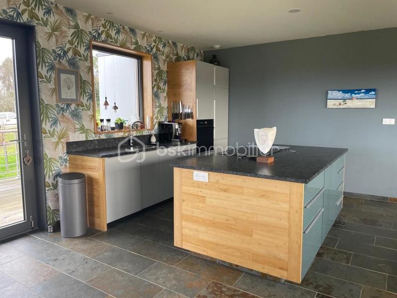 Maison - 135 m² - 4 pièces