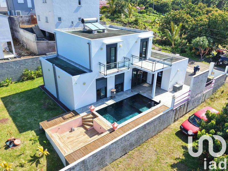 Maison - 146 m² - 5 pièces