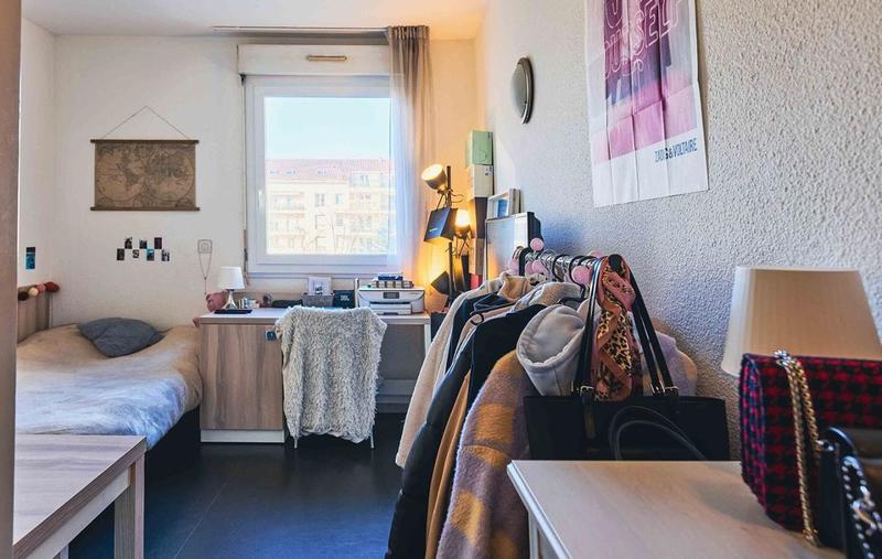 Studio - 18 m² - 1 pièce