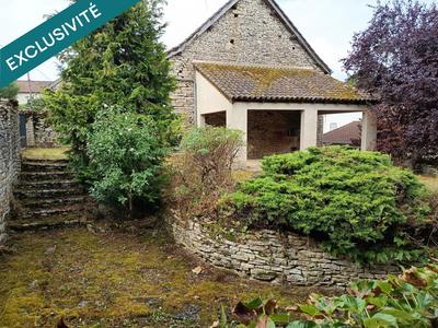 Maison - 101 m² - 8 pièces