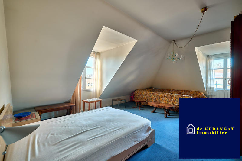 Appartement - 192 m² - 6 pièces