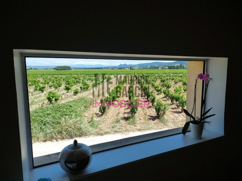 Maison - 280 m² - 10 pièces