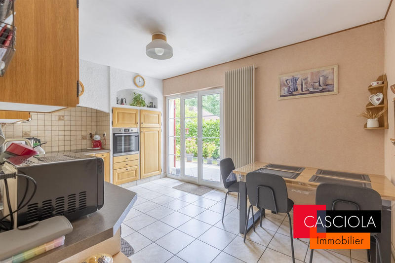 Maison - 141 m² - 6 pièces