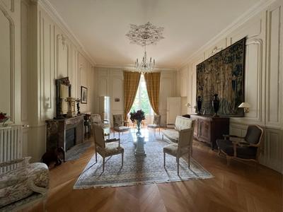 Manoir - 1 100 m² - 15 pièces