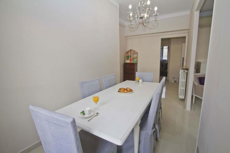 Appartement - 90 m² - 3 pièces