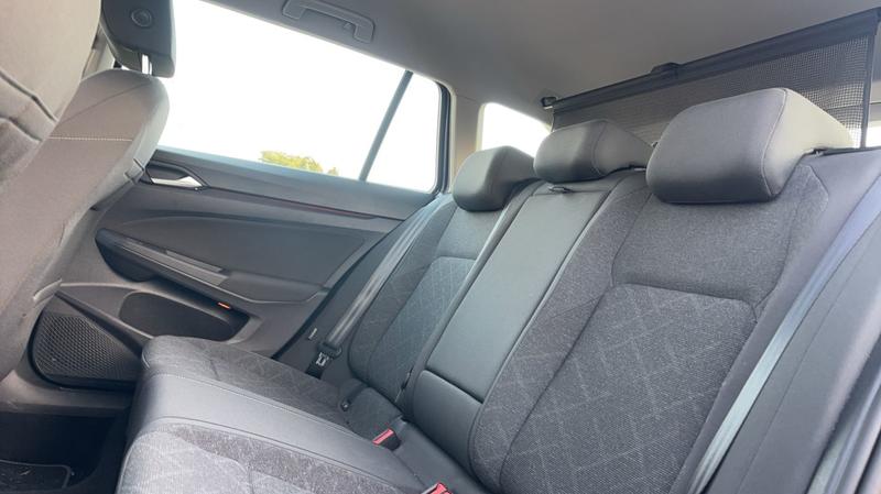 Volkswagen Golf Sw VIII 1.5 eTSI Opf 130 Dsg7 Life