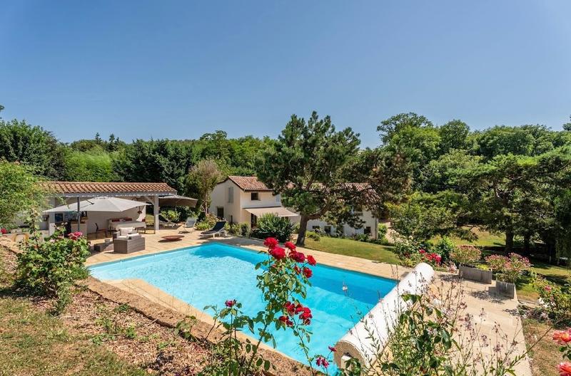 Maison d'architecte - 265 m² - 6 pièces