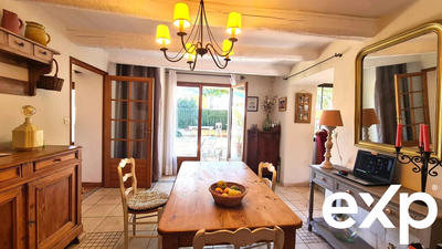 Maison - 122 m² - 8 pièces