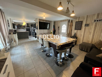 Maison - 166 m² - 8 pièces