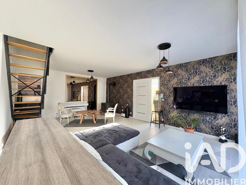 Maison - 107 m² - 5 pièces