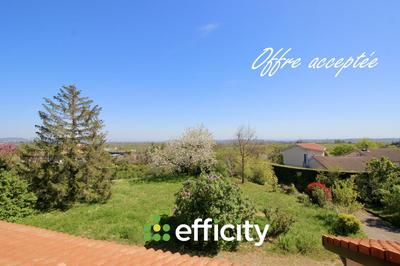 Maison - 144 m² - 7 pièces