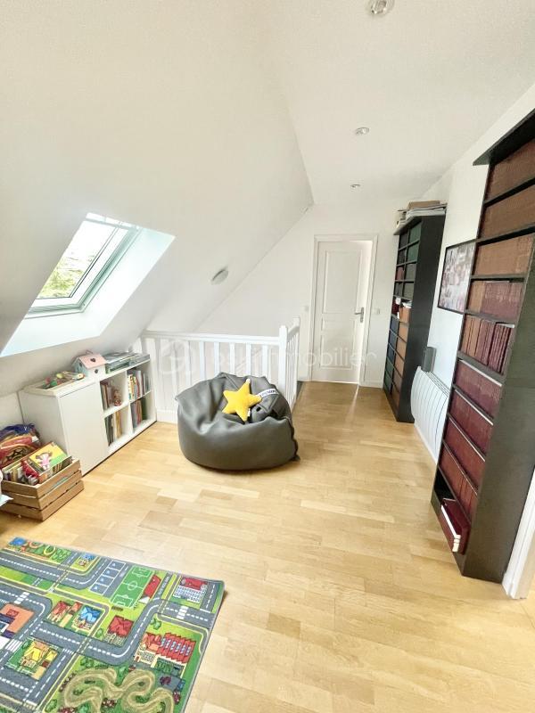 Maison - 170 m² - 6 pièces