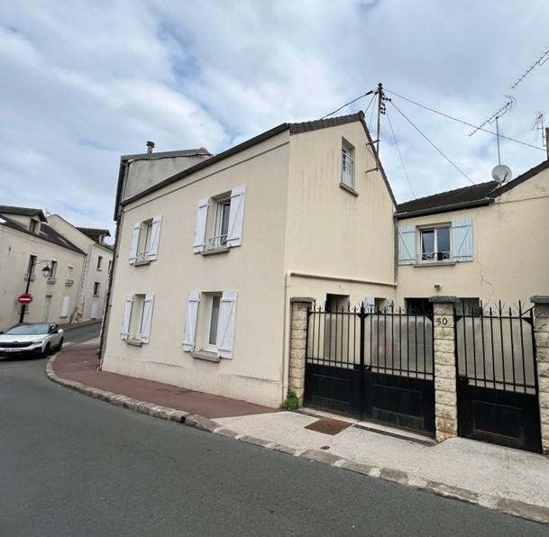 Pavillon - 140 m² - 5 pièces