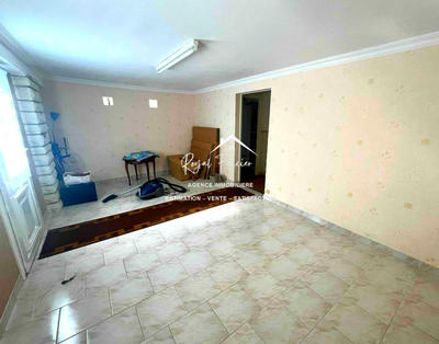 Maison - 86 m² - 5 pièces