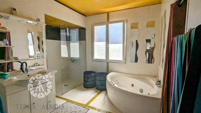 Villa - 110 m² - 4 pièces