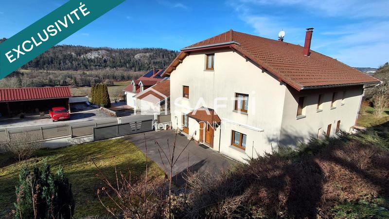 Maison - 333 m² - 10 pièces