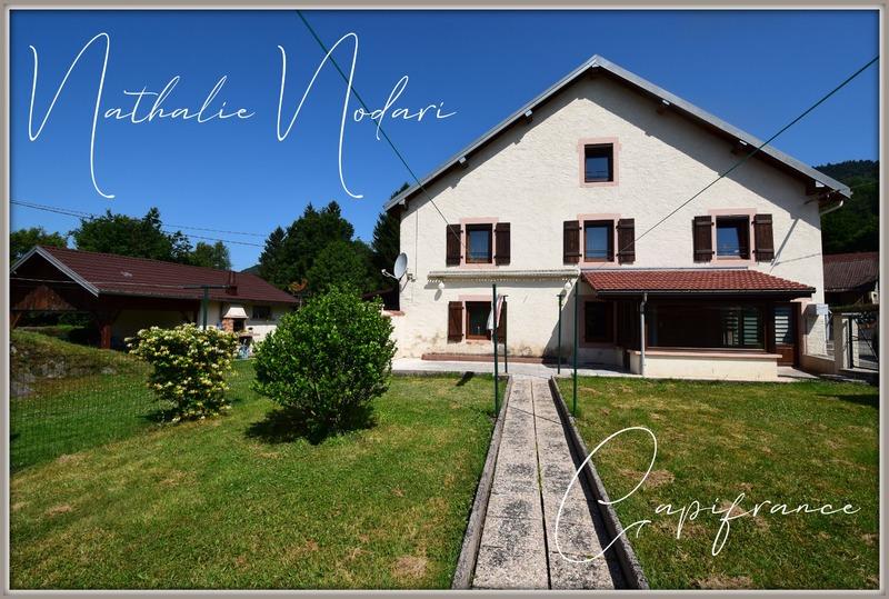 Maison de village - 336 m² - 16 pièces