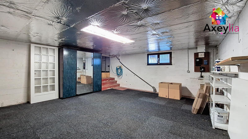 Maison - 170 m² - 8 pièces