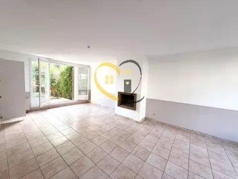 Maison de village - 154 m² - 9 pièces