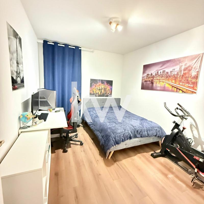 Appartement - 80 m² - 5 pièces