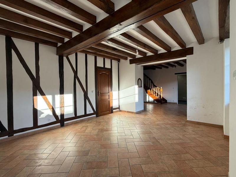 Maison - 160 m² - 6 pièces