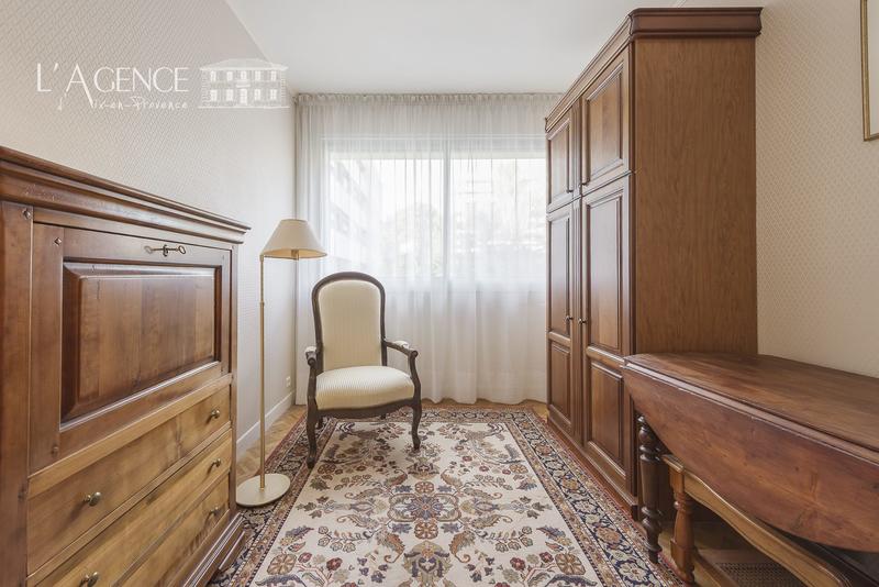 Appartement - 131 m² - 6 pièces