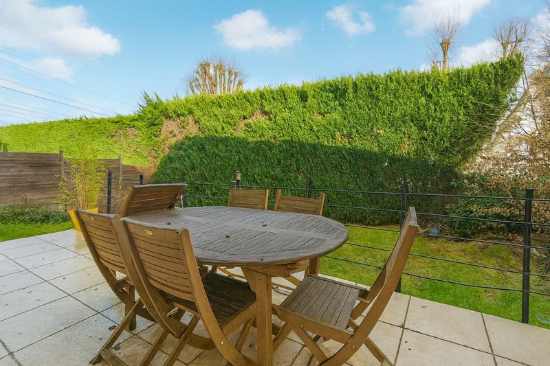 Maison - 106 m² - 6 pièces