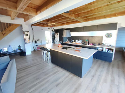 Maison - 119 m² - 5 pièces