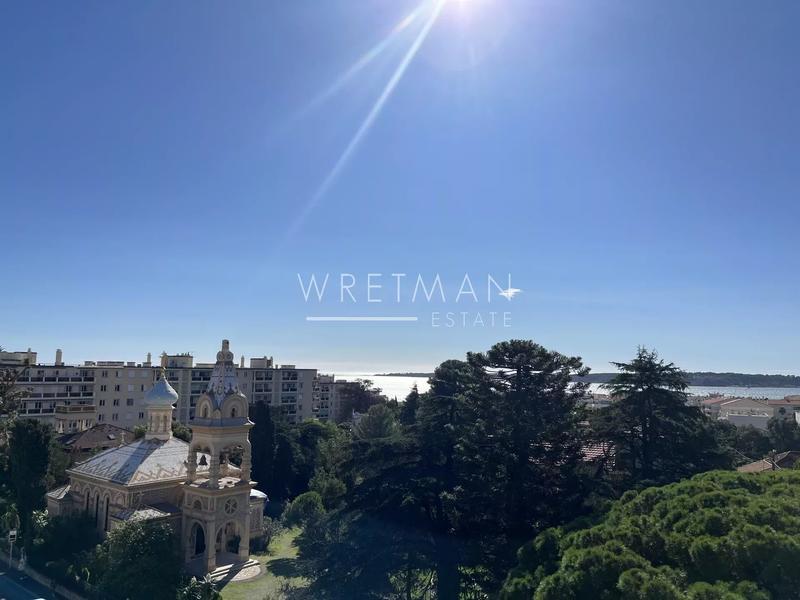 Appartement - 175 m² - 6 pièces