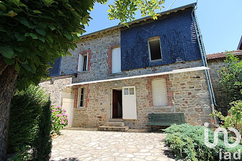 Maison de village - 141 m² - 7 pièces