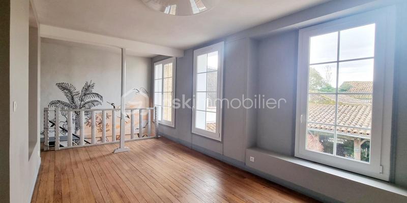 Immeuble - 195 m² - 8 pièces