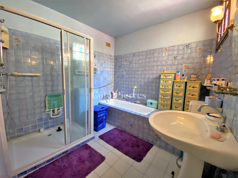 Maison - 165 m² - 6 pièces