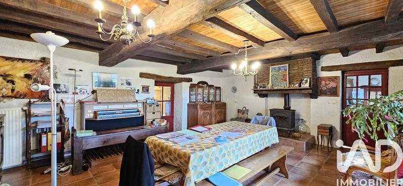 Maison - 197 m² - 8 pièces