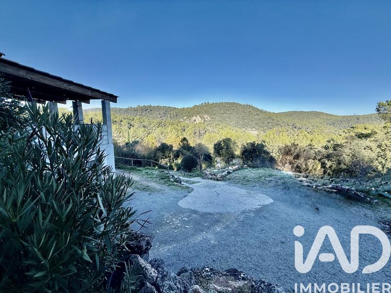 Maison - 98 m² - 4 pièces