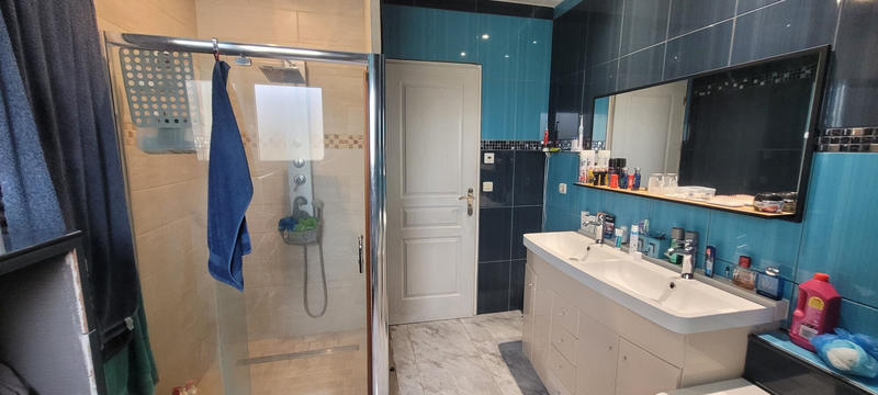 Villa - 140 m² - 4 pièces