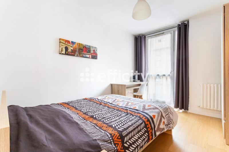 Appartement - 120 m² - 5 pièces