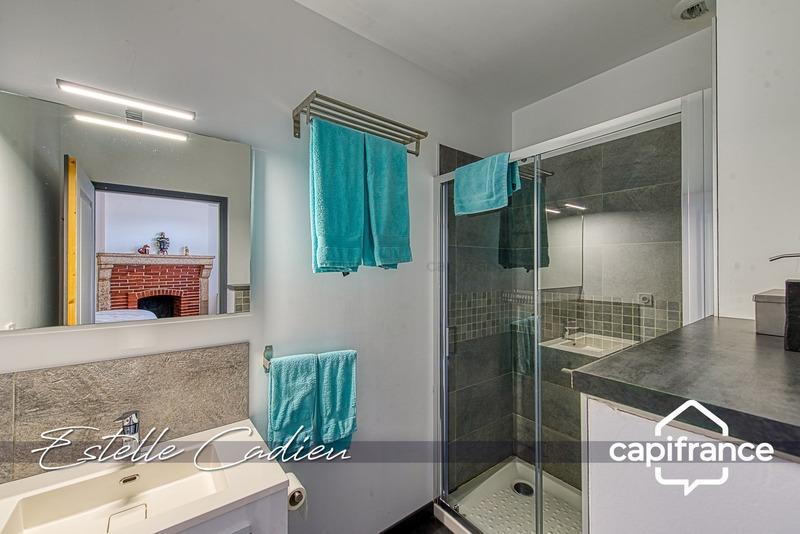 Propriété - 417 m² - 20 pièces