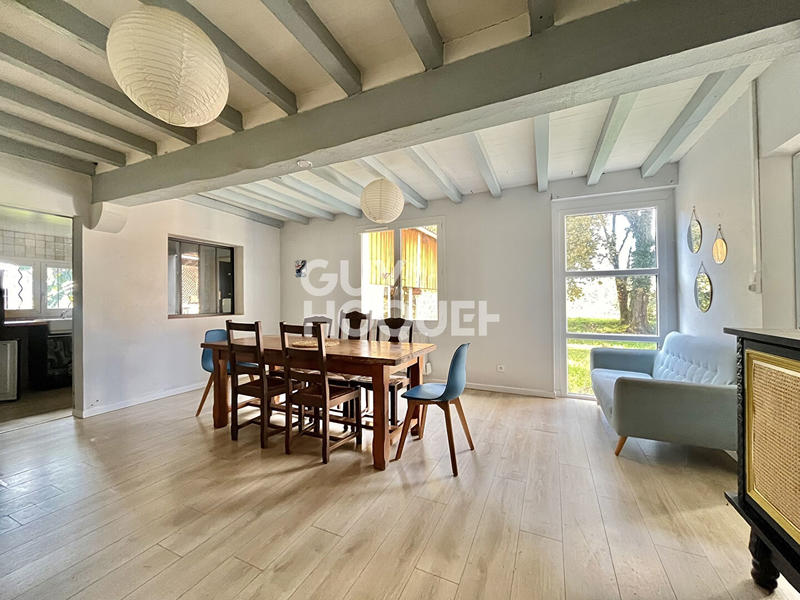 Maison - 96 m² - 4 pièces