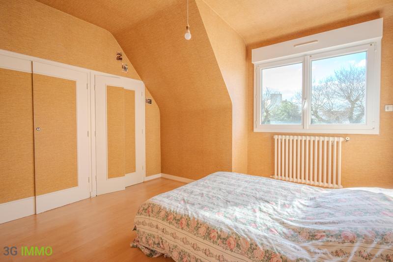 Maison traditionnelle - 140 m² - 6 pièces