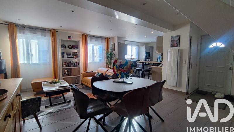 Maison - 100 m² - 5 pièces