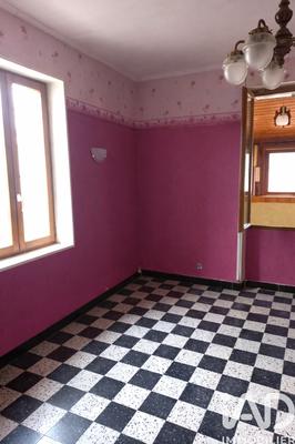 Maison - 98 m² - 5 pièces