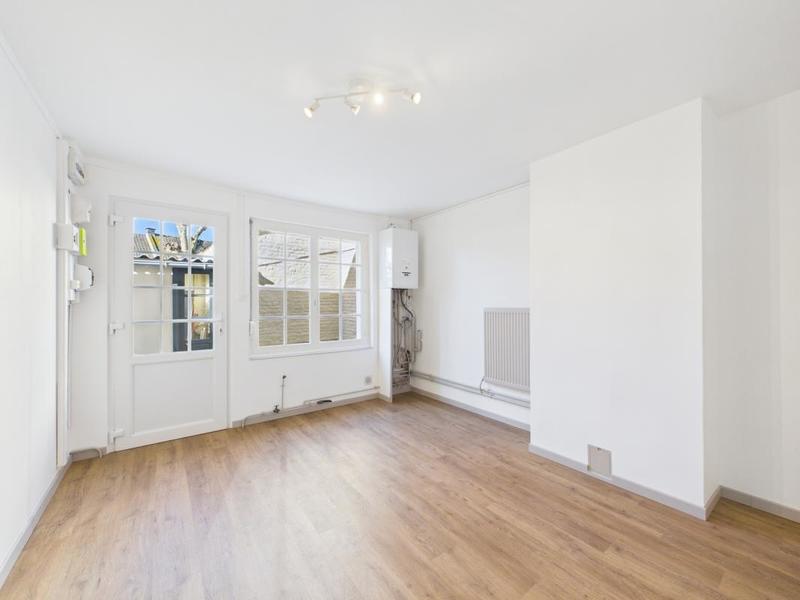 Maison - 190 m² - 6 pièces