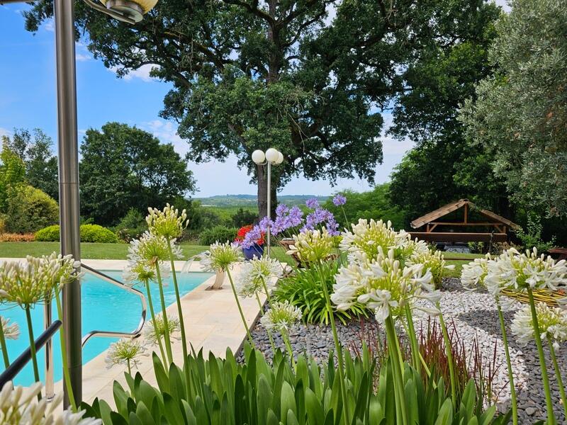 Maison - 179 m² - 6 pièces