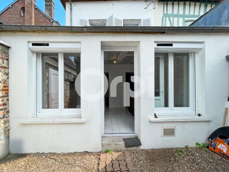 Immeuble - 121 m² - 7 pièces