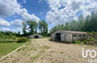 Maison - 187 m² - 7 pièces