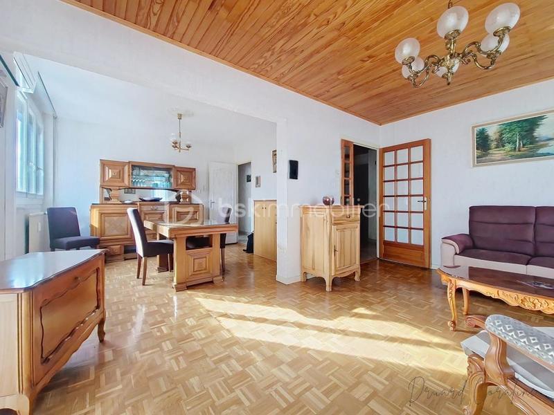 Appartement - 103 m² - 5 pièces