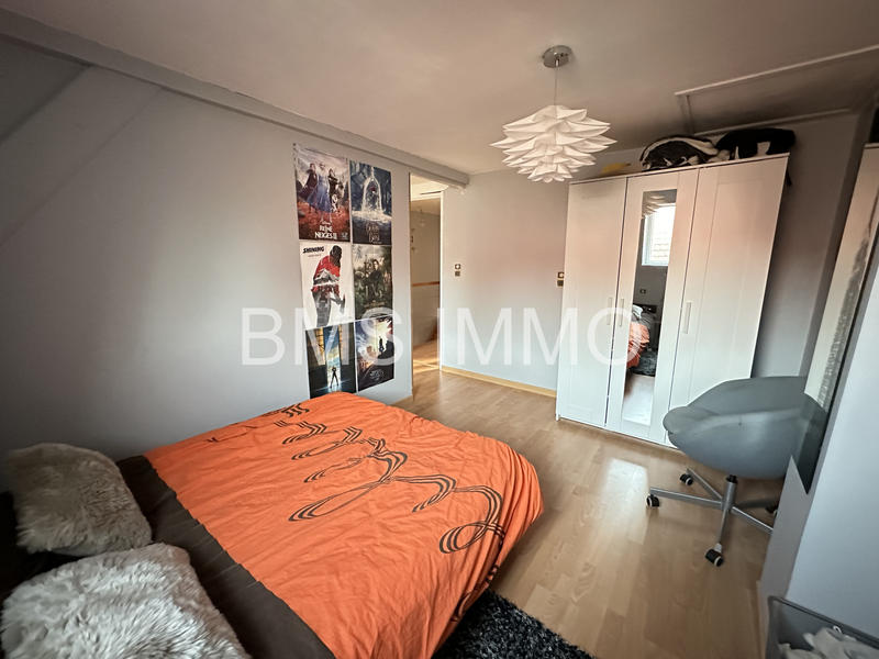 Maison - 120 m² - 4 pièces