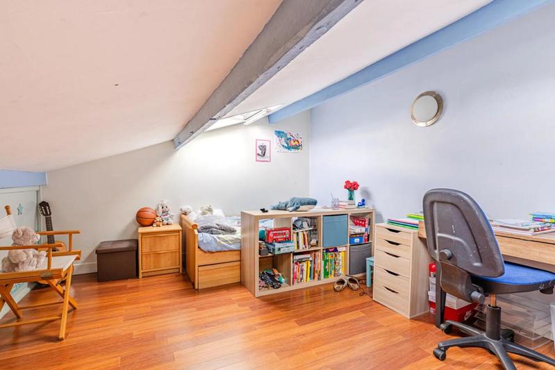 Appartement - 96 m² - 4 pièces